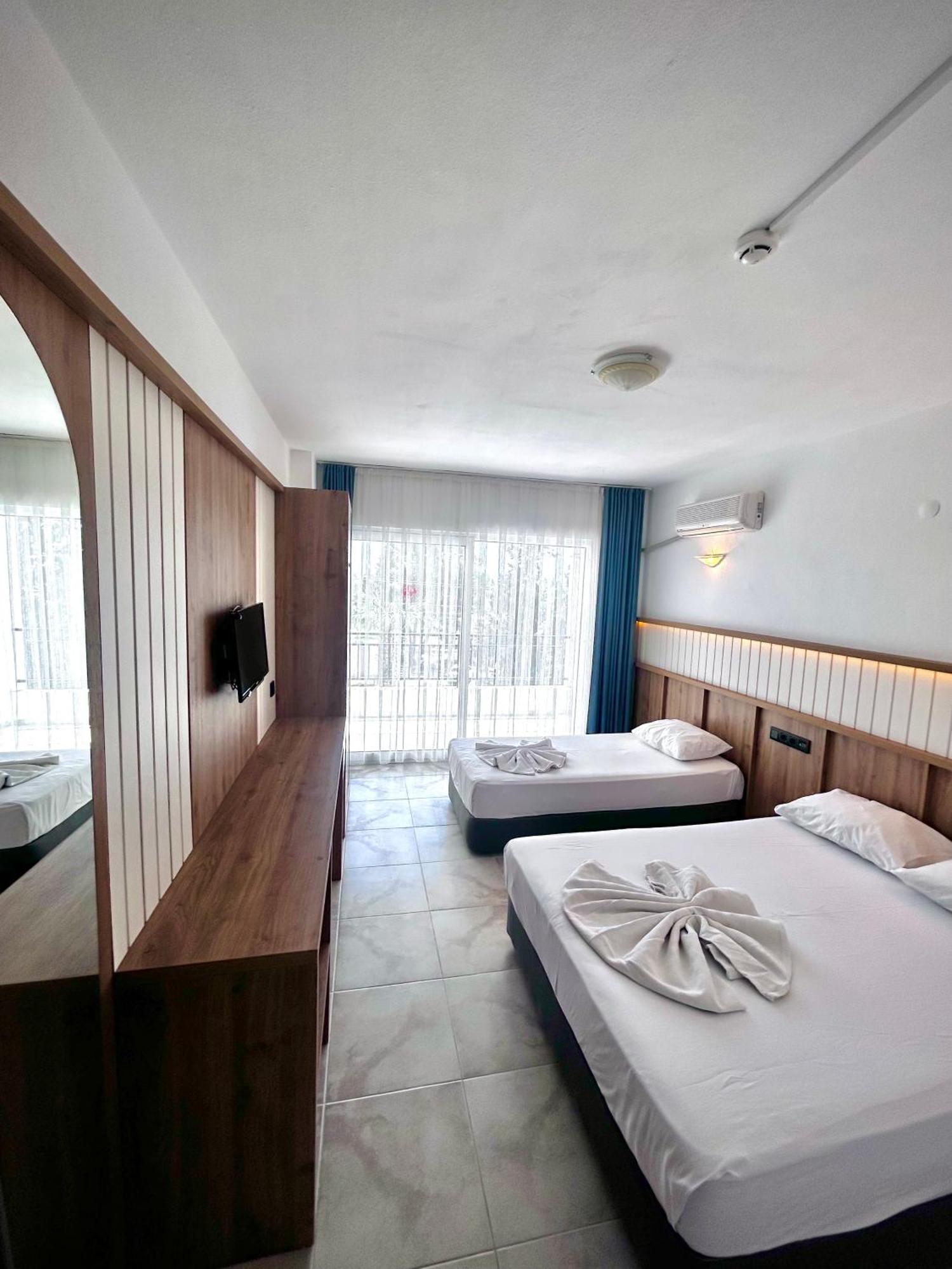 Tunan Motel Ayvalik Room photo